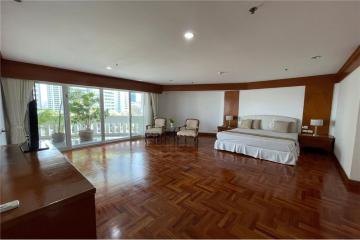 Spacious Pet friendly unit sukhumvit 20