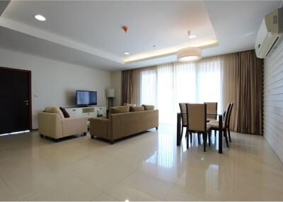 For Rent 3bedroom 3 bath Fully Furnished, 5 Minutes walk to BTS Phrom Phong - 920071001-5739