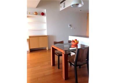 The Met 2Beds,High floorFor Rent close BTS Sathon