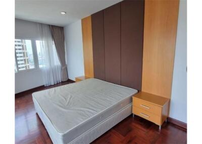 Apartment near BTS Phrompong Station - 920071001-8492