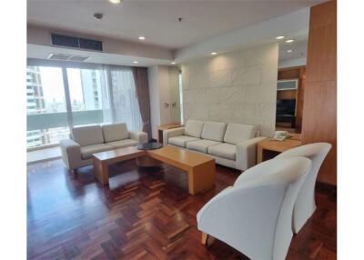 Apartment near BTS Phrompong Station