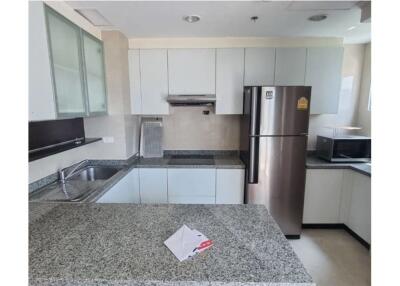 Special Co-vid Price Newly Apartment Pet Friendly 3 Beds For Rent Near BTS Phrompong Station - 920071001-8493