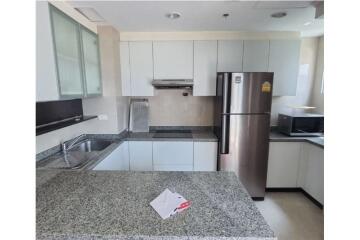 Special Co-vid Price Newly Apartment Pet Friendly 3 Beds For Rent Near BTS Phrompong Station