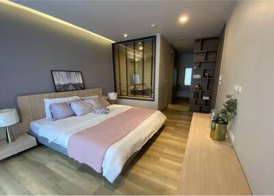 Exculsive Apartment 2 Beds For Rent Phromphong