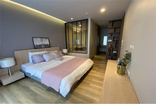 Exculsive Apartment 2 Beds For Rent Phromphong