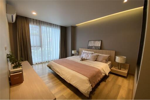 Exculsive Apartment 2 Beds For Rent Phromphong