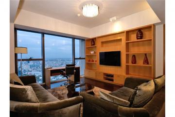 Triplex Penthouse with Pool For Sale The Met - 920071001-8432