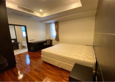 For rent pet friendly apartment 3 bedrooms Sukhumvit 19 BTS Asoke station - 920071001-8423