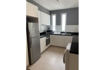 for rent apartment modern 2 beds Close to BTS Nana - 920071001-8413