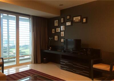 For Rent Spacious 2 Beds, Baan Rajprasong, BTS Rajdamri