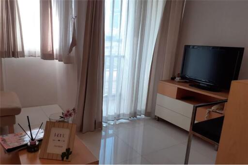 Apartment 2 Bedroom For Rent in SatornBTS Saint Louis