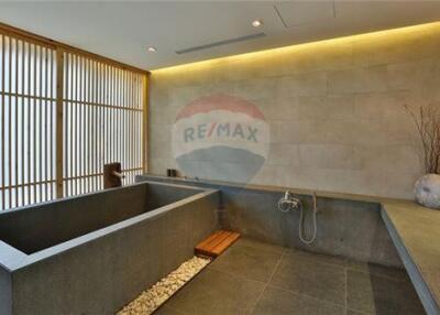 Private Residence 2 Bedrooms For Rent in Ekkamai