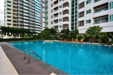 Apartment near BTS Phrompong Station