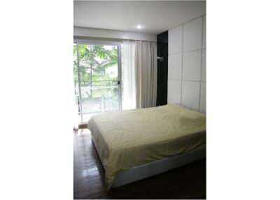 Spacious 2 Bedroom Duplex for Rent Von Napa - 920071001-820