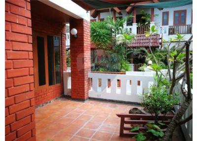 House in Private Residence For Rent Sukhumvit 39 - 920071001-5133