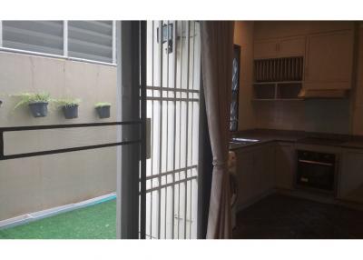 Private Townhouse For Rent Near Emquartier - 920071001-5257
