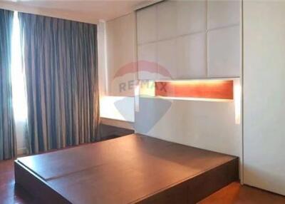 Nice 2 Bedroom for Sale Baan Siri Ruedee - 920071001-2286