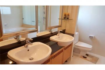 Apartmet 3 Bedrooms+Family room  For Rent near BTS Phromphong