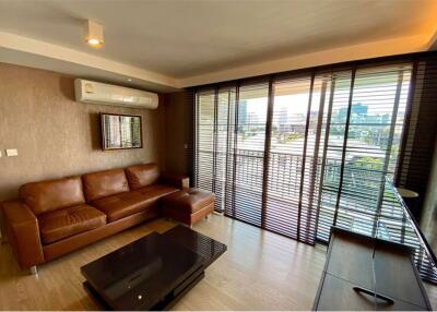 For Rent: Newly Renovated 2-Bedroom Unit at Maestro 39 - Pet Friendly