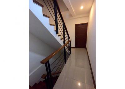 For Rent Modern Style Townhouse BTS Nana - 920071001-7802