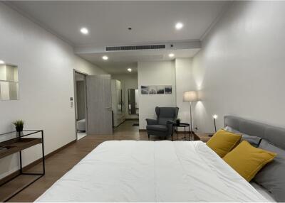 For Sale with Tenant,Hot Deal! 3 bed Supalai Oriental Suk 39 NEW - 920071001-8259