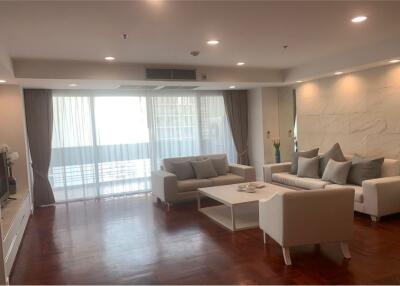 Newly Apartment Pet Friendly 4 Beds For Rent Near BTS Phrompong Station