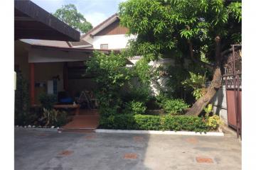 Single House For Rent Sukhumvit, Locations Thonglor and Phormpong, Parking 4 Cars. - 920071001-5909