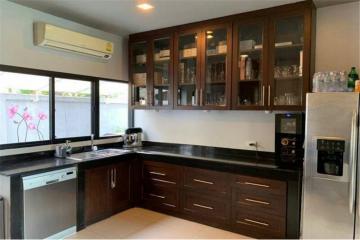 HOUSE WITH SWIMING POOL 4 BEDS SUKHUMVIT FOR SALE - 920071001-7193