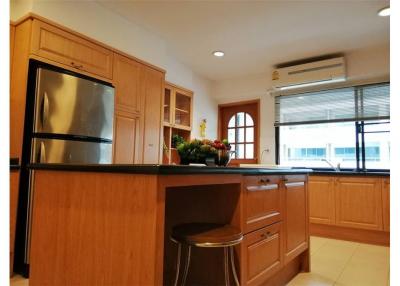 4bedroom@Centre Point Residence Phromphon For Rent - 920071001-7009