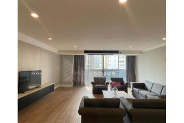 Newly Renovated 4 Bedrooms / For Rent / Asoke BTS - 920071001-5076