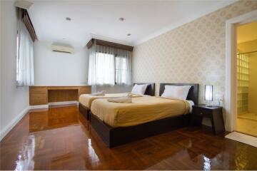 Pet Friendly Large Duplex 3+1 Beds For Rent Soi 31