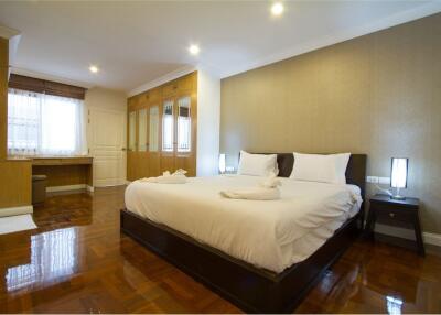 Pet Friendly Large Duplex 3+1 Beds For Rent Soi 31 - 920071001-5050