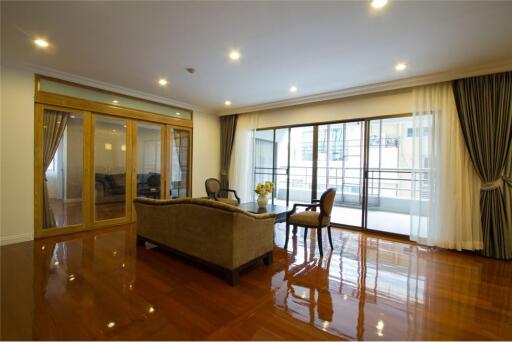 Pet Friendly Large Duplex 3+1 Beds For Rent Soi 31 - 920071001-5050