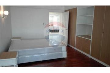 Apartment 3+1 Beds For Rent On Langsuan