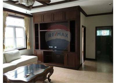 Spacious 4 Bedroom House for Rent Bang Na Trad - 920071001-2242