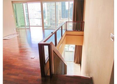 Beautiful Duplex 4 Bedroom with 2 Extra rooms for Rent in Asoke - 920071001-2930