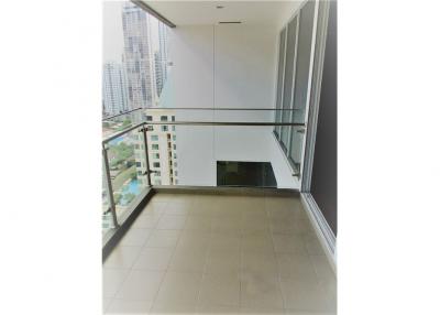 Beautiful Duplex 4 Bedroom with 2 Extra rooms for Rent in Asoke - 920071001-2930