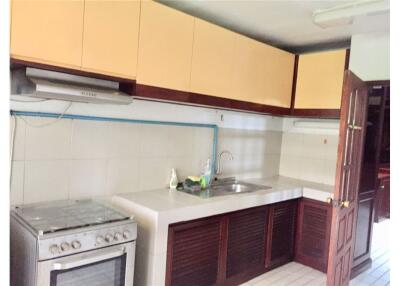 Home Office For Rent Near BTS Phromphong - 920071001-5656