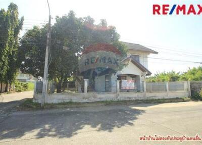 160 Sqm., 3 Beds, 2 Baths Townhouse listed for ฿ 5,500,000.