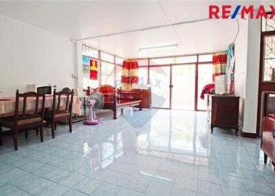 138 Sqm., 3 Beds, 2 Baths House listed for ฿ 6,500,000.