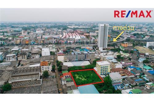 3,008 Sqm. Land listed for ฿ 29,000,000.