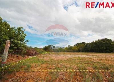 2,357 Sqm. Land listed for ฿ 47,120,000.