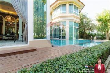 1,000 Sqm., 5 Beds, 6 Baths Townhouse listed for ฿ 100,000,000.