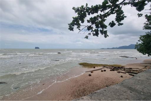 Beachfront land almost 9 rai @Don Sak Pier to Samui,Surattani - 920121030-141